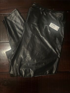 Black Faux Leather Leggings - Sleek Shiny Finish